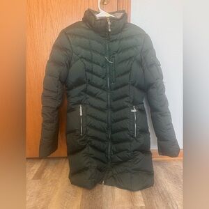 Eddie Bauer size MEDIUM green down long puffer coat — no hood (see photo)